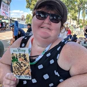 Meet your Posher, Cathy